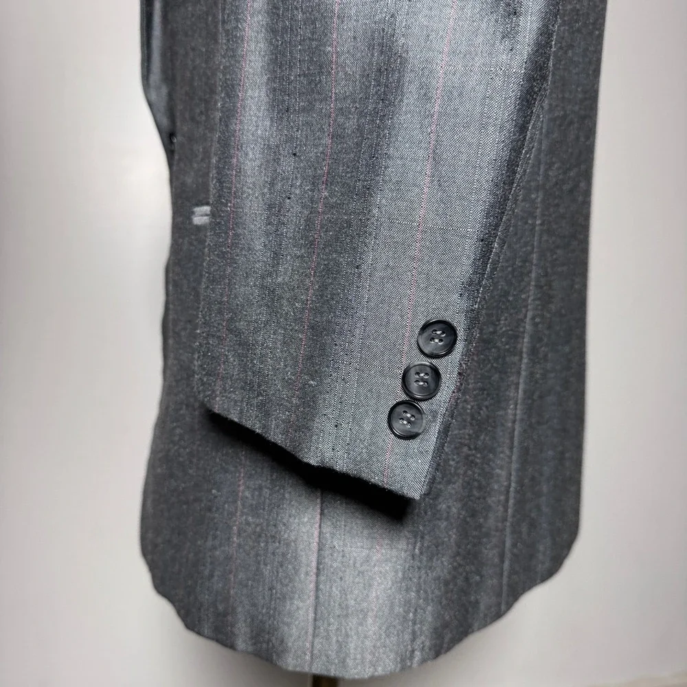 Andre Vachon Suit Mens 42R 35x27 Grey Pinstripe Sharkskin‎ Vintage 2-Button